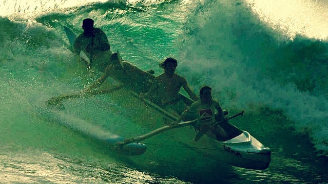 OC4 surfing
